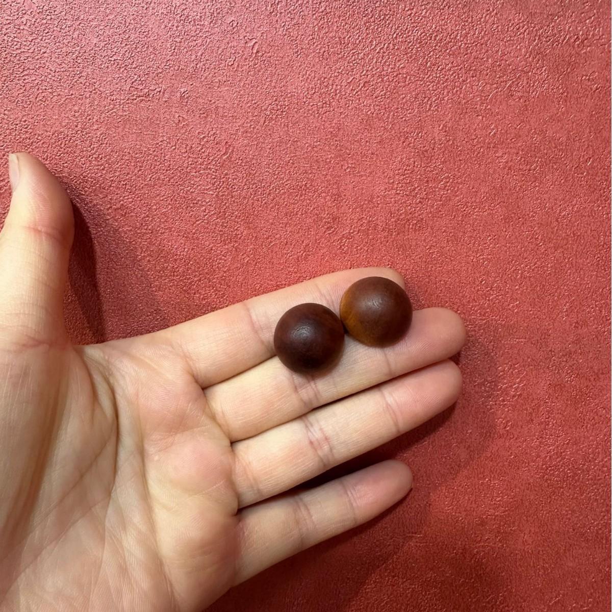 

Ожерелье из деревянных бусин ручной работы, Сандаловая цепочка для свитера, завязанная вручную, Дизайн с кулоном в виде щенка, Высококачественная длинная бижутерия