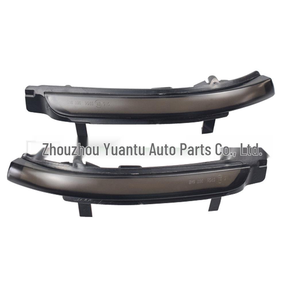 Skoda Octavia Superb LED Sequential Rearview Mirror Turn Signal Light (Amber)