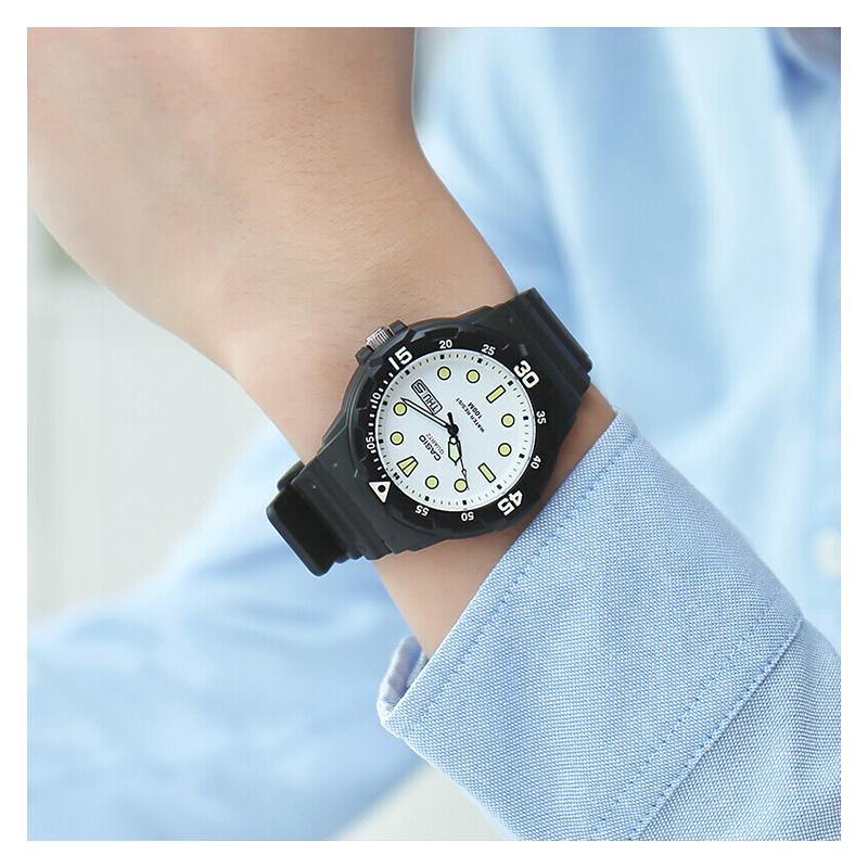 Casio YOUTH Series-MRW Disc Three-pin Sports Diving Watch Shi Ying Movement Resin Strap Japanese and Korean Watch Men's Watch White MRW-200H-7E
