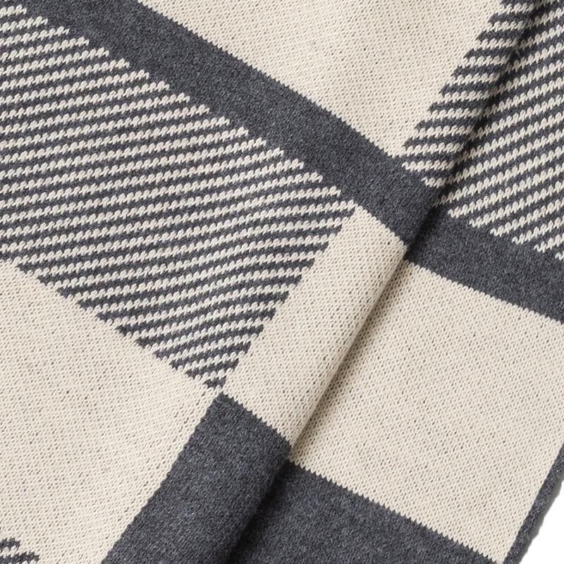 Aisyalan Strickschal