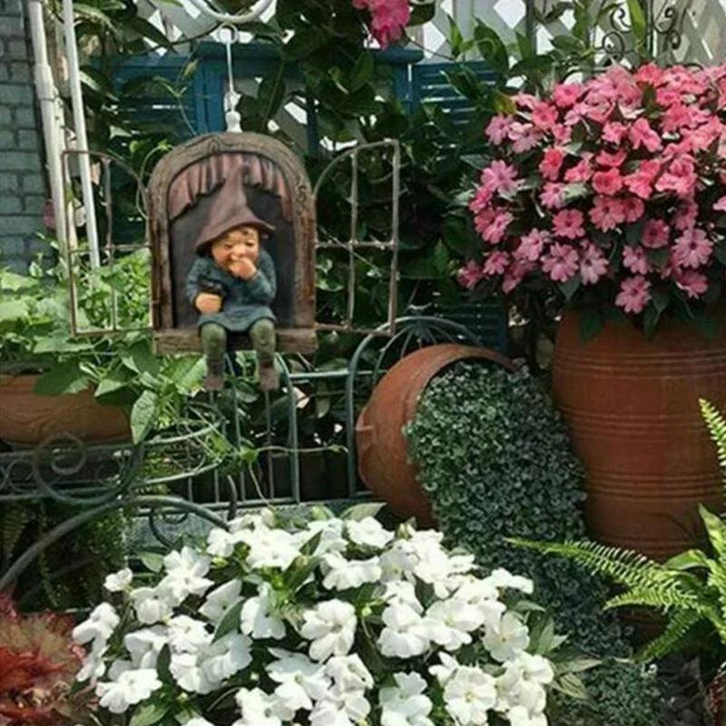 Creative Garden Gnome Statue Elf Out Tree Hug Suitable for Home Courtyard Porch Table Decoration