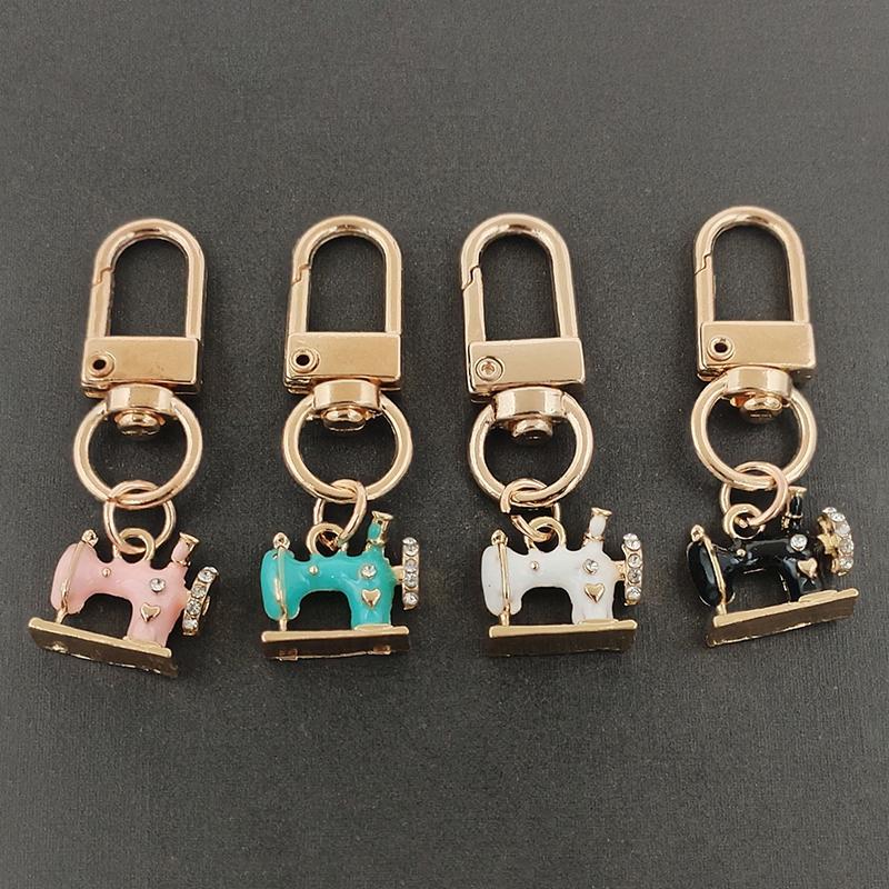 4Pcs Mini Sewing Machine Keychains – A Stitch Of Memory & Meaning, Vintage Miniature Enamel Metal Sewing Machine Keychain