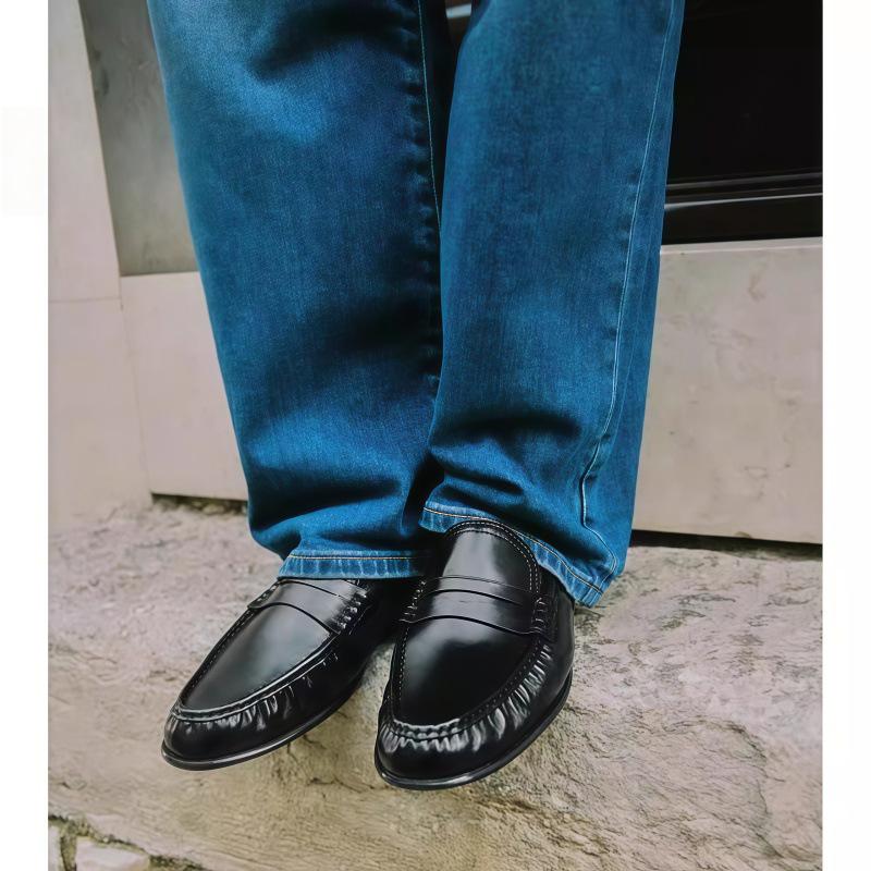 Mocassini Slip-on Retro in Pelle Morbida da Donna - Nuovi Arrivi Primavera 2026, Punta Affusolata, Scollo Basso, Stile JK Britannico