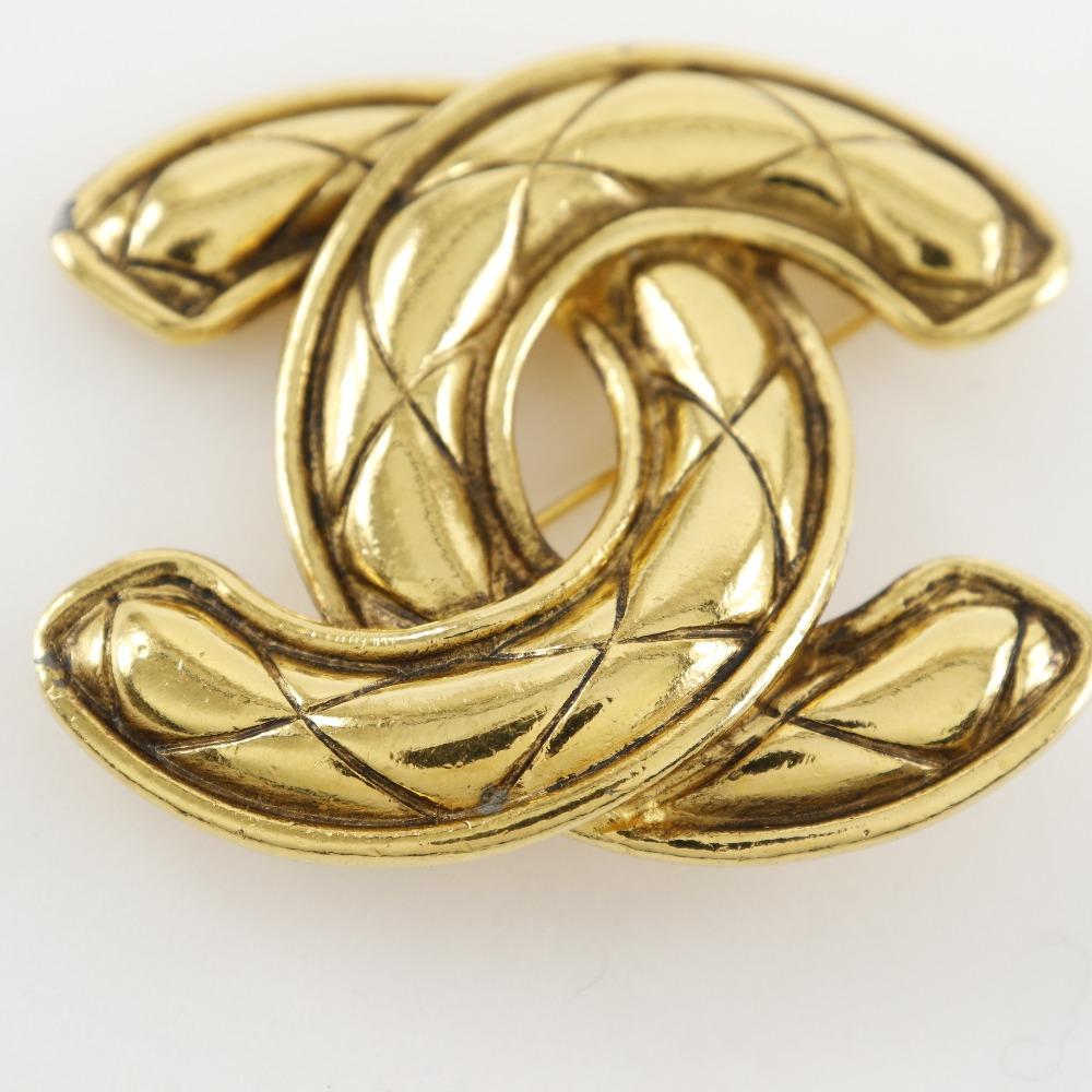 Chanel Matelasse COCO Markenzeichen Brosche vintage Vergoldet 38,3g Damen Gebraucht