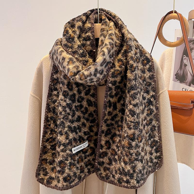 Wind retro leopard print imitation cashmere scarf women's autumn and winter new Spice Girl shawl thickened warm scarf