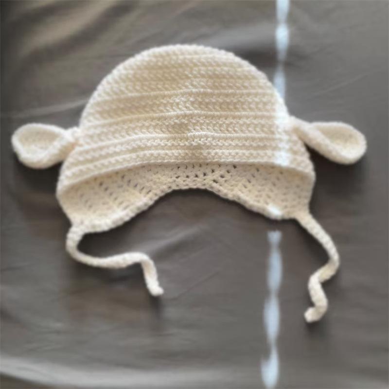 

Шапка пряничного человечка, связанная вручную. Рождественская шапка пряничного человечка. adult 57-59cm