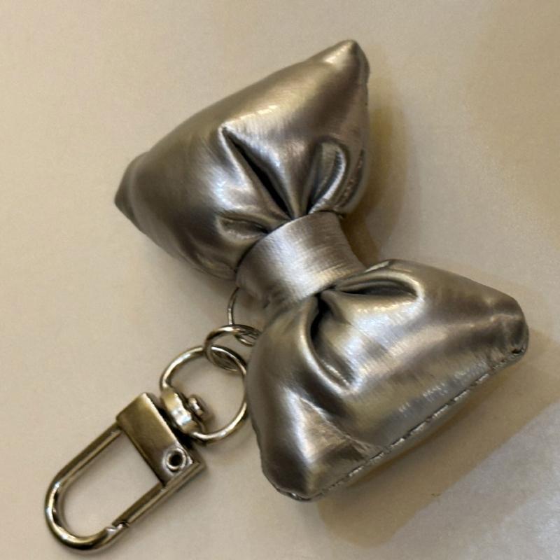 Stylish Keychain Elegant Bowknot Bag Pendant Cute Bowknot Bag Charm Fashion Bag Accessory Perfect Gift for Women Girls