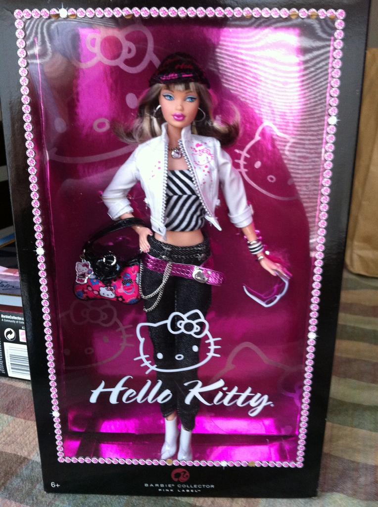 Barbie Hello Kitty Barbie L4687 (Pink Label)