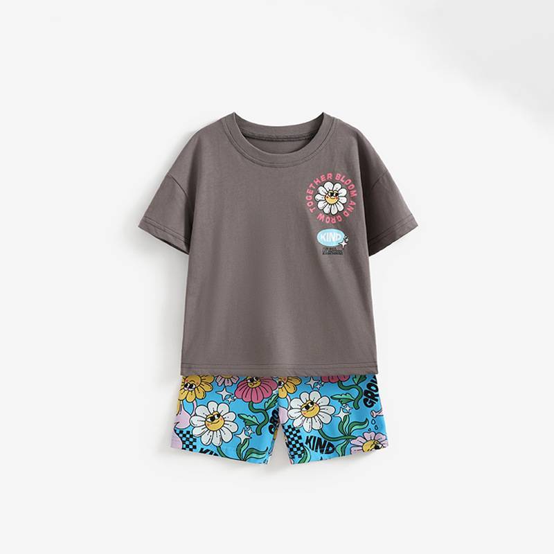 Childrens Cotton Cartoon Short Sleeve Twopiece Set For Girls Summer Playtime Comfort