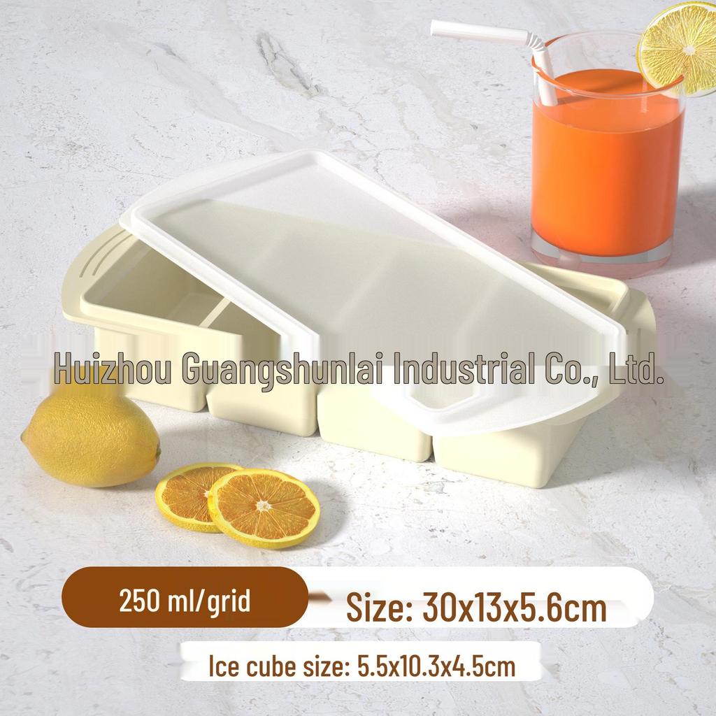Silicone Ice Cube Tray with Lid: 4-Grid Frozen Soup & Food Storage Box
