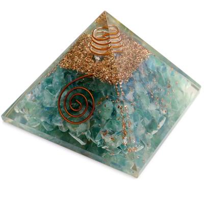 [GOLD STONE] Natural Orgonite Pyramid with Single Crystal Quartz, Spiritual Goods, Approximately 65-70mm Wide, Fluorite