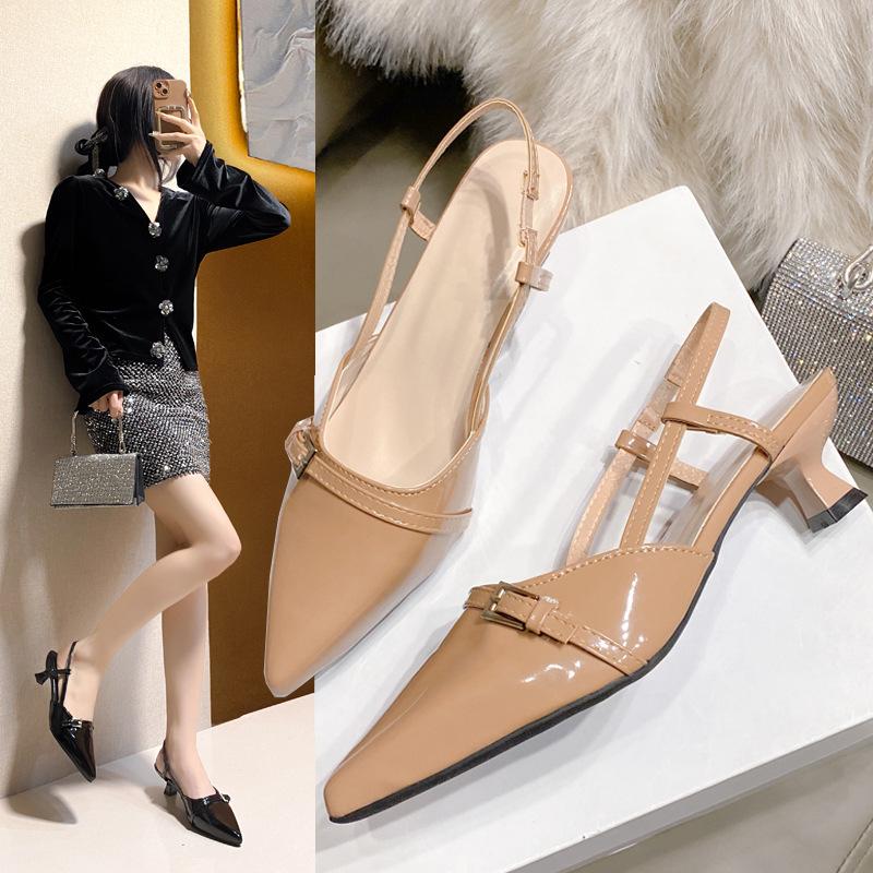 Sandaler Temperament Franska Höga Klackar Dam Smala Klackar Parade med Kjolar, Liten Doftande Stil Enkla Skor