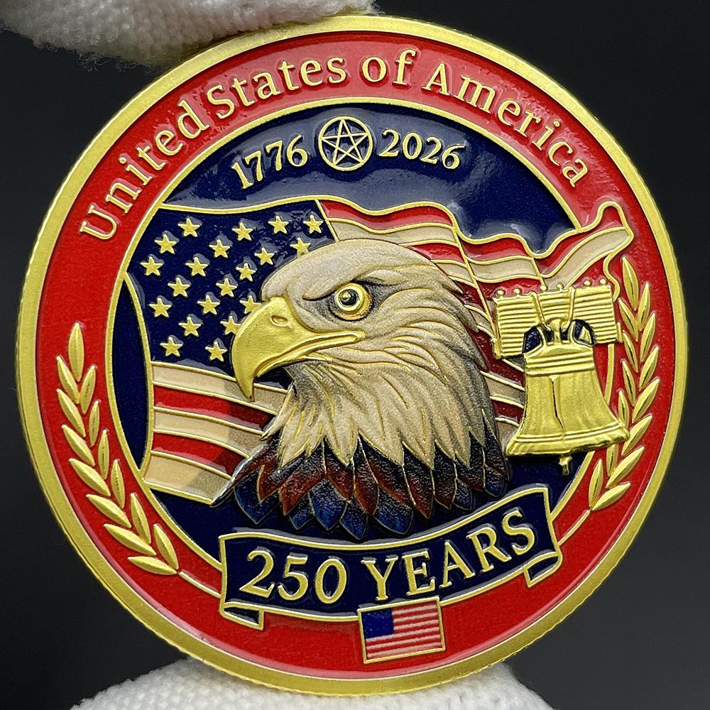 American Bald Eagle Gold Challenge Coin 1776-2026 US 250th Anniversary Coin Declaration of Independence Medal in Capsule