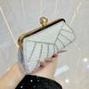 Pearl Fashion Evening Party Small Xiangfeng Water Diamond Handbag Cheongsam Banquet Bag