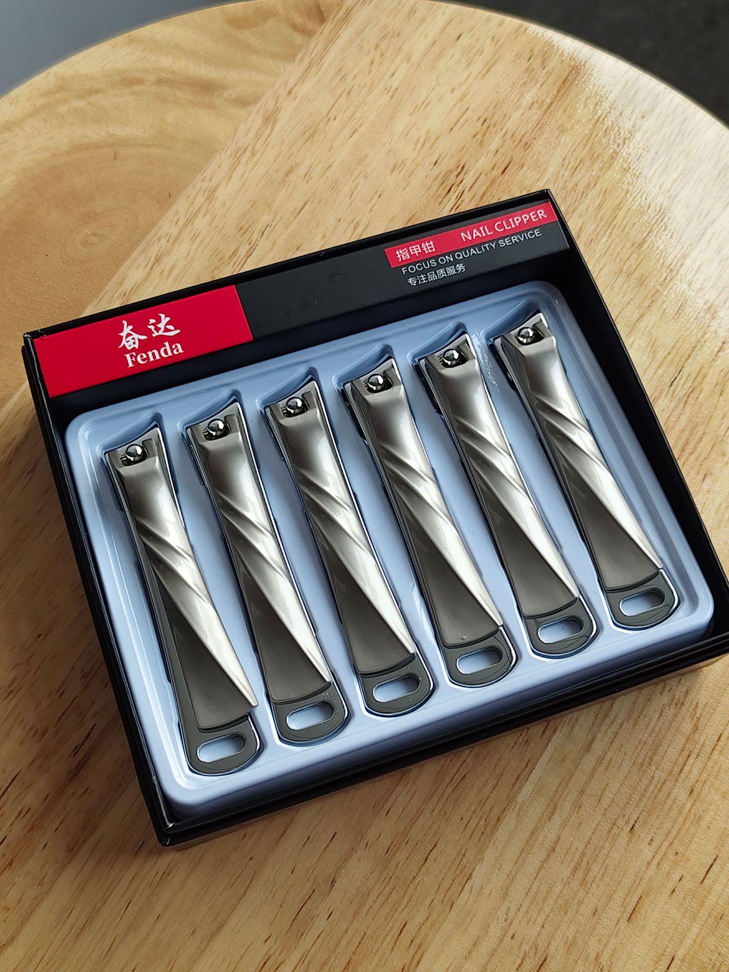 Eagle Beak Large Opening Nail Clippers - Angled & Flat Mouth Manicure Tool