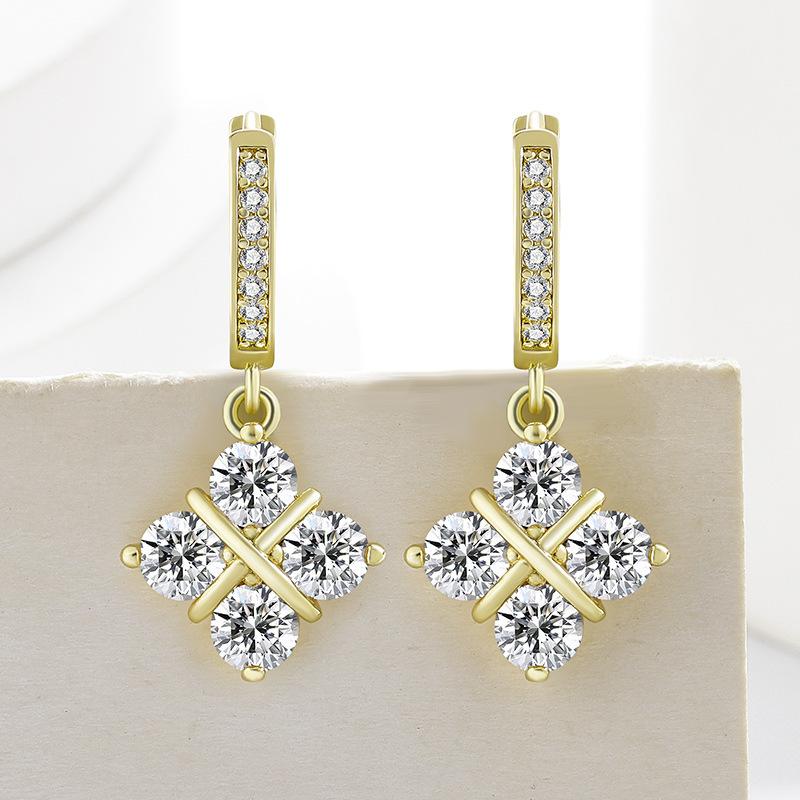 Hearts and Arrows Fashion Zircon Four Leaf Clover Luxurious Engagement Girl Earrings