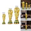 Prächtiger Herkules-Pokal der FIFA Fußball-Weltmeisterschaft 2022 in Katar