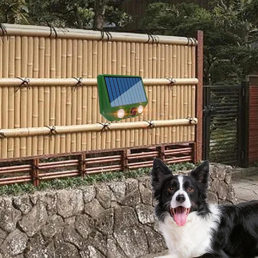Solar Powered IP66 Waterproof Animal Repellent Device 500mAh Rechargeable Battery Outdoor Garden Lawn Pest Control