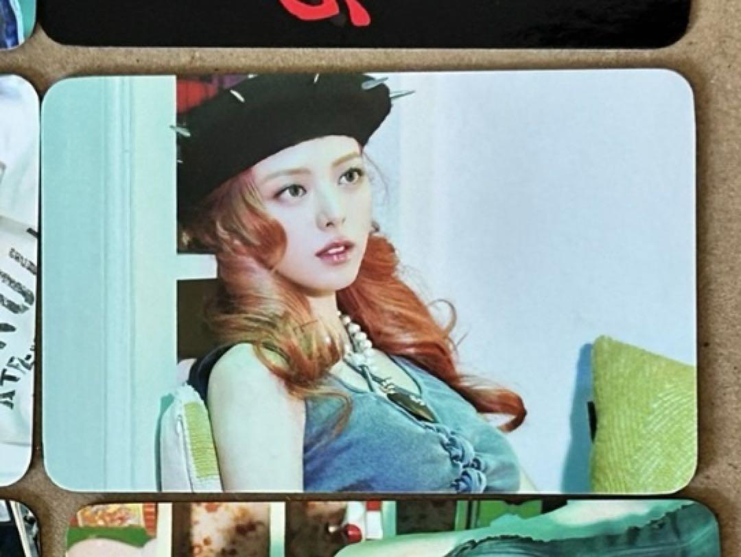 

[USED] itzy Yuna GWBG soundwave pre-order limited trading card B