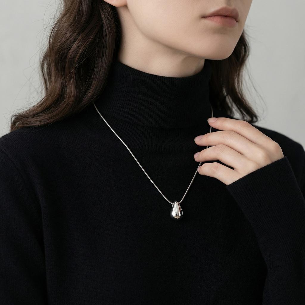 Fashion Waterdrop Pendant Necklace for Women Stainless Steel Snake Chain Necklaces Hip Pop Jewelry Gift