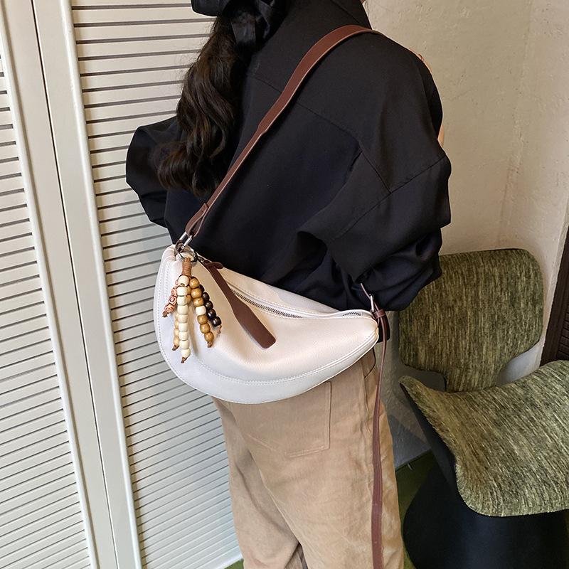 Small Bag Women's New Fashion Versatile Messenger Bag High-end Saddle Bag Dumpling Bag