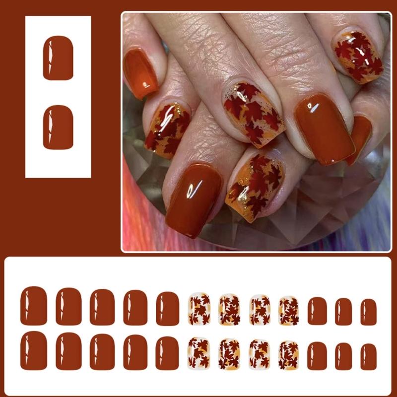 24 Stück Aufdrück-Nagelspitzen Europäischer Stil Ahornblatt Kurz Quadratische Form Künstliche Fingernägel mit Glanzbeschichtung