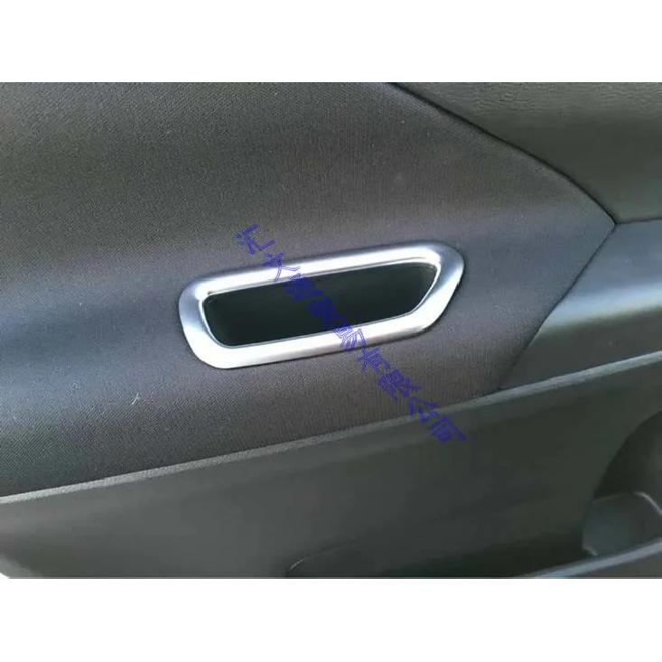 For NISSAN SERENA C27 2017 2018  Car Decoration ABS chrome Matte front door interior armrest storage box