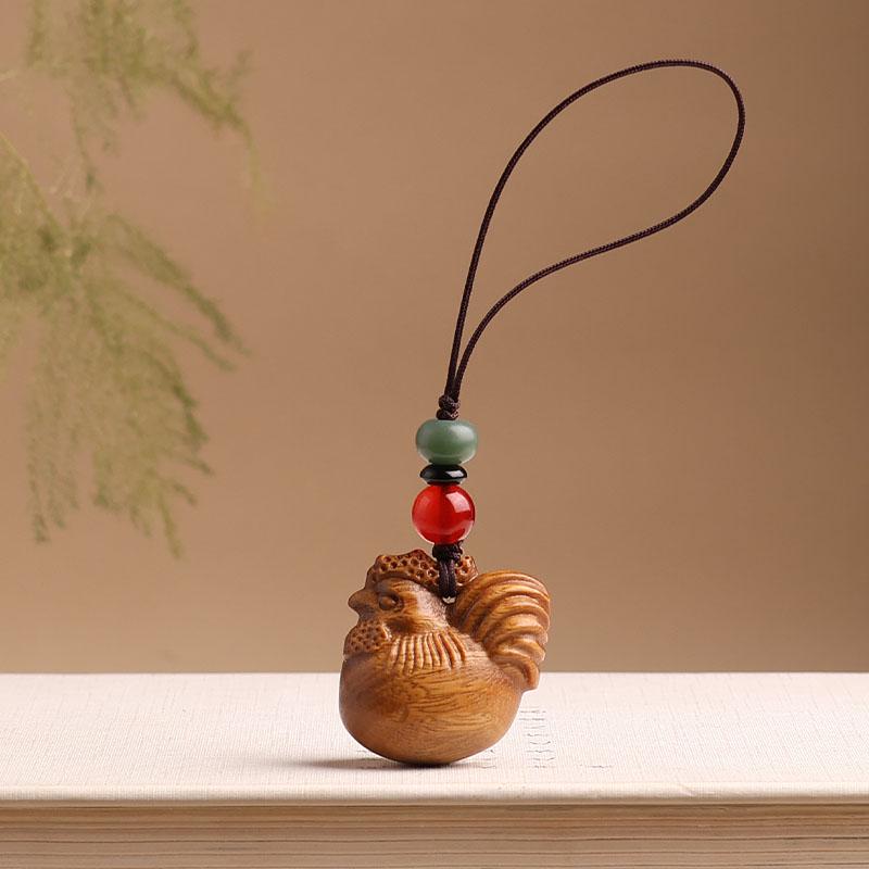 Golden Sandalwood Zodiac Rooster Keychain Pendant - Creative Ornament for Men & Women