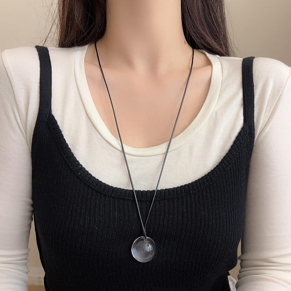 

Transparent Plant Resin Semi-Spherical Necklace For Women Exaggerated Fashion Necklace Fashionable Individual Jewelry Accessory Other