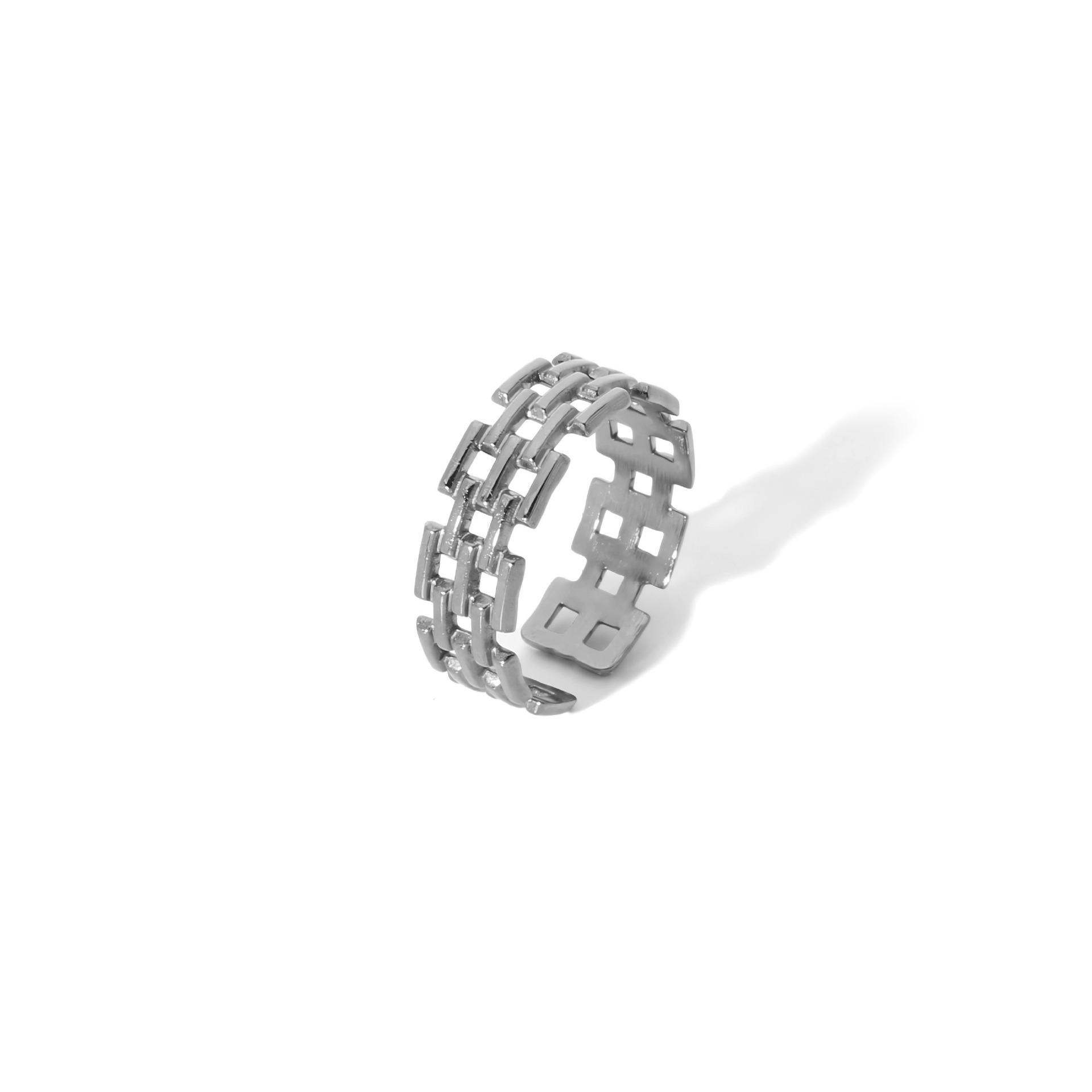 

ins light luxury titanium steel new empty chain ring 18K gold-plated stainless steel snake ring ring fashion