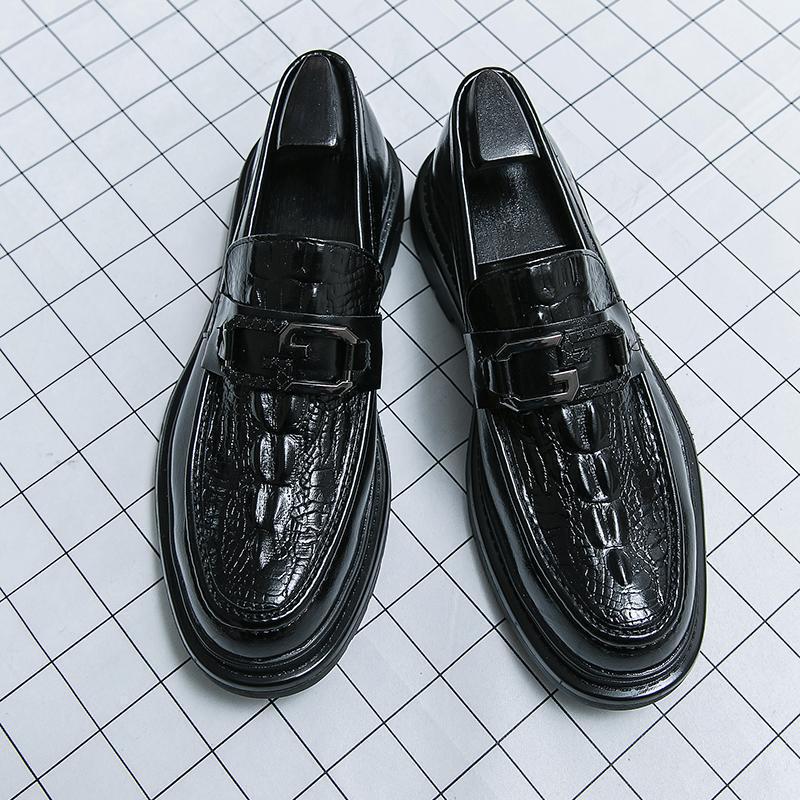 Men's Small Leather Shoes Autumn New Leather Shoes Men's Alligator Pattern Business Dress Casual Shoes Foot Loafers Men's