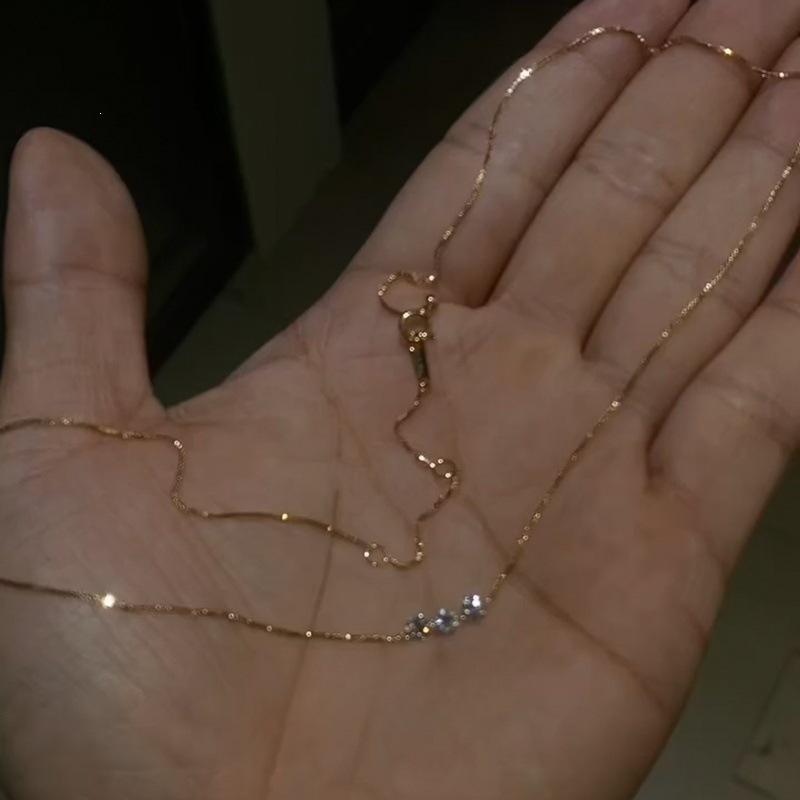 Collana Serpente in Argento Sterling Placcato Oro 18K con Diamanti - Stile Elegante, Lussuoso, Semplice.