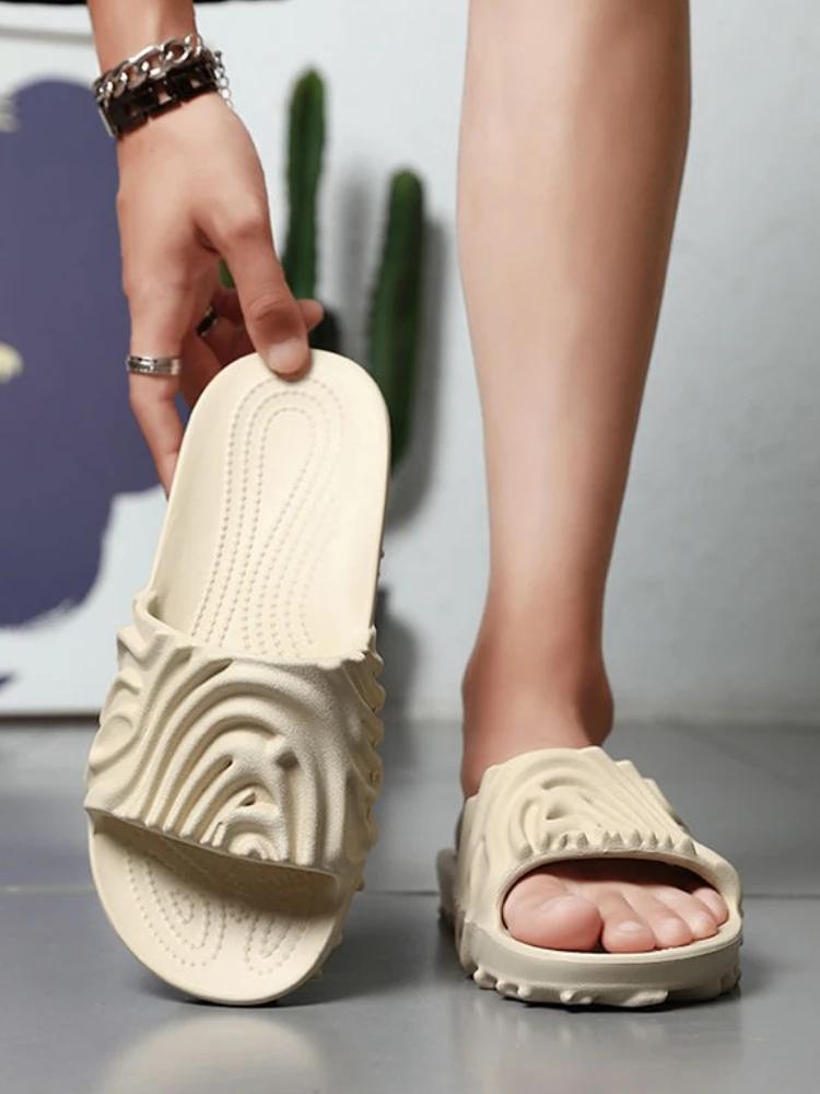 Fashion Beach Men's Shoe Indoor Walk Around Home Slides Soft Platform Sabot House Light Fingerprint Cheap Shoes Liquidation Male Slipper