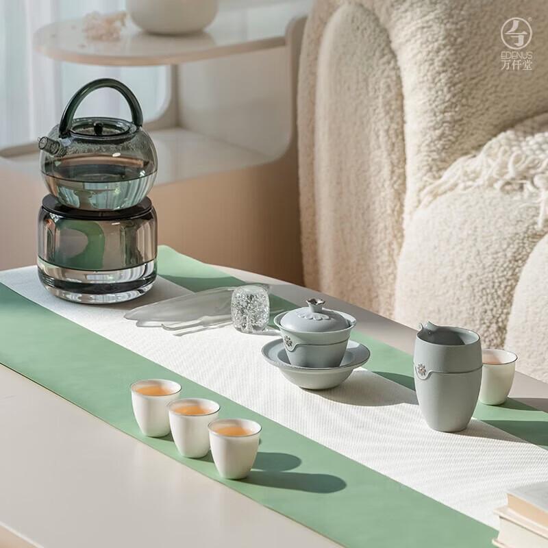 

Edenus Chinese Ceramic Tea Set