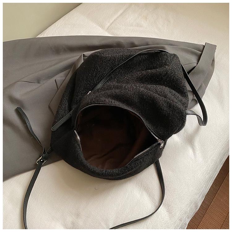 Women's 2025 Versatile Large Tote Bag - Autumn/Winter Single Shoulder Handbag