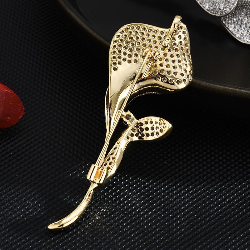 Exquisite Shiny  Tulip Brooches For Women Clothing Coat Jewelry Accessries Gift