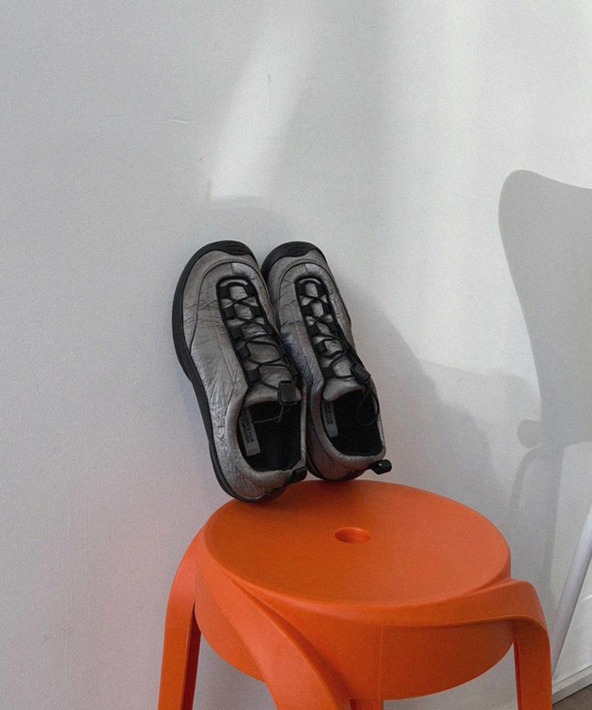 Moodnple Slogan Asymmetrical Sneakers Tightening Strap Unique Material 2 Colors