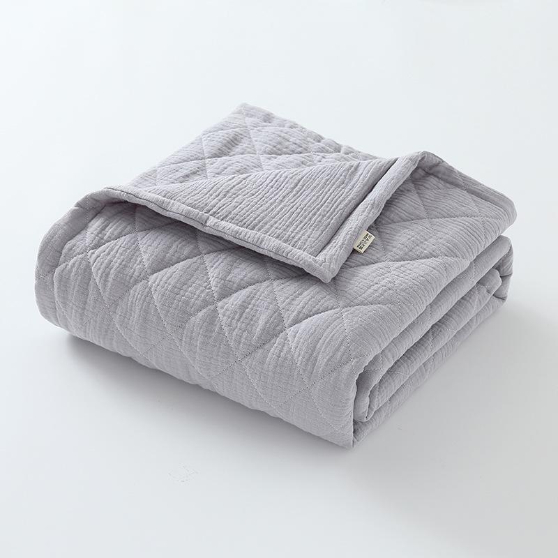 "Novorozenecká bavlněná gázová přikrývka - použití ve čtyřech ročních obdobích"