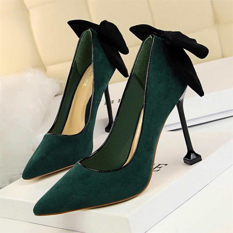 Mode Elegante Frauen Flacher Mund Dünne High Heels Pumps Süße Nette Hochzeit Spitz Zurück Bogen Prom Wildleder Einzelne Schuhe