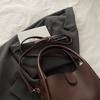 2025 Winter New Retro Simple Women's Bag Korean Version Fashionable Solid Color Shoulder Large Capacity Versatile Messenger Bucket Bag