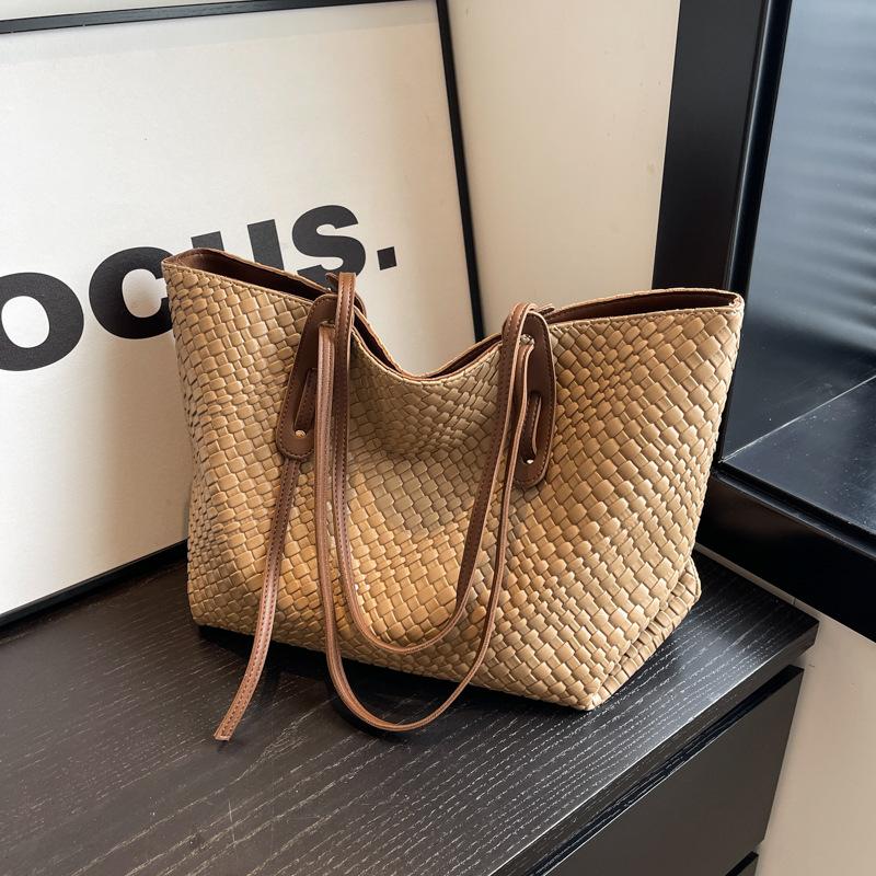 Mała damska torebka w retro pleciony wzór, nowa moda, wszechstronna torba na ramię typu tote do pracy