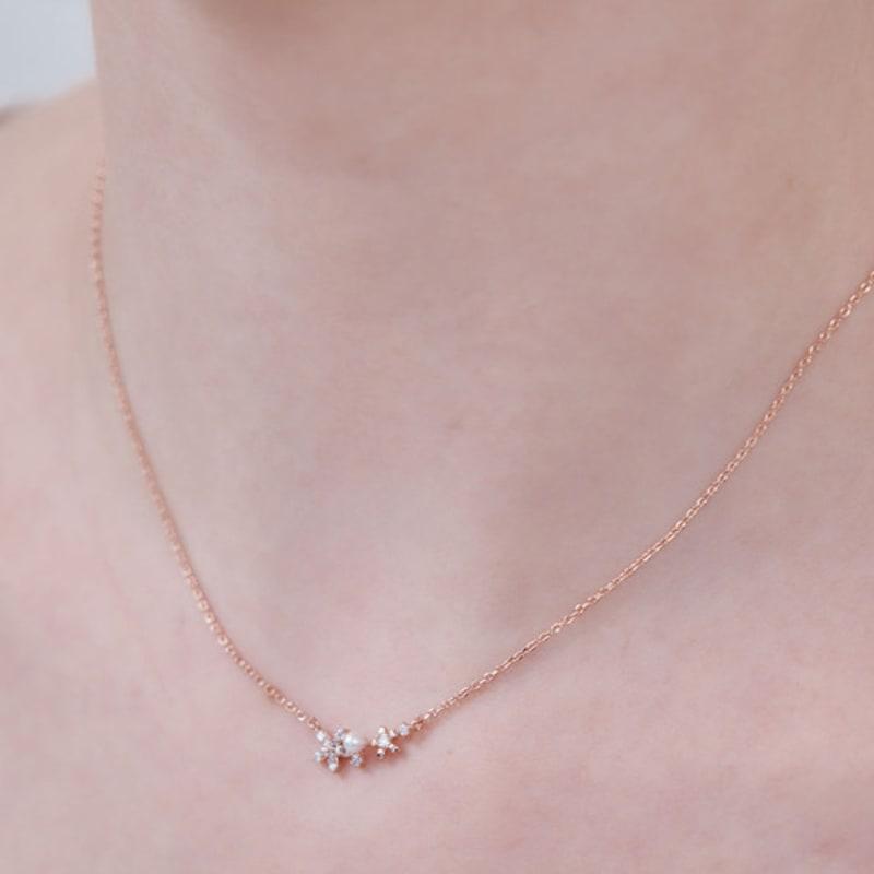 ELLE Jewelry Flower Necklace ELBRNN231