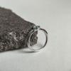 Серебряное кольцо с натуральным топазом 0.749ct, фианитами, вес изделия 1,85 гр (2194545)