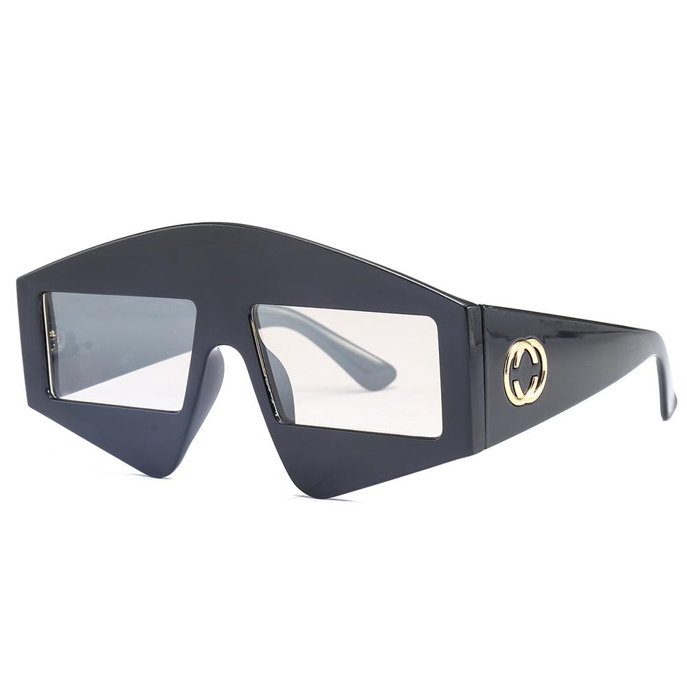 Y2K Luxury Designer Oversized Triangle Sunglasses Vintage Punk Big Frame Popular Shades for Women Men