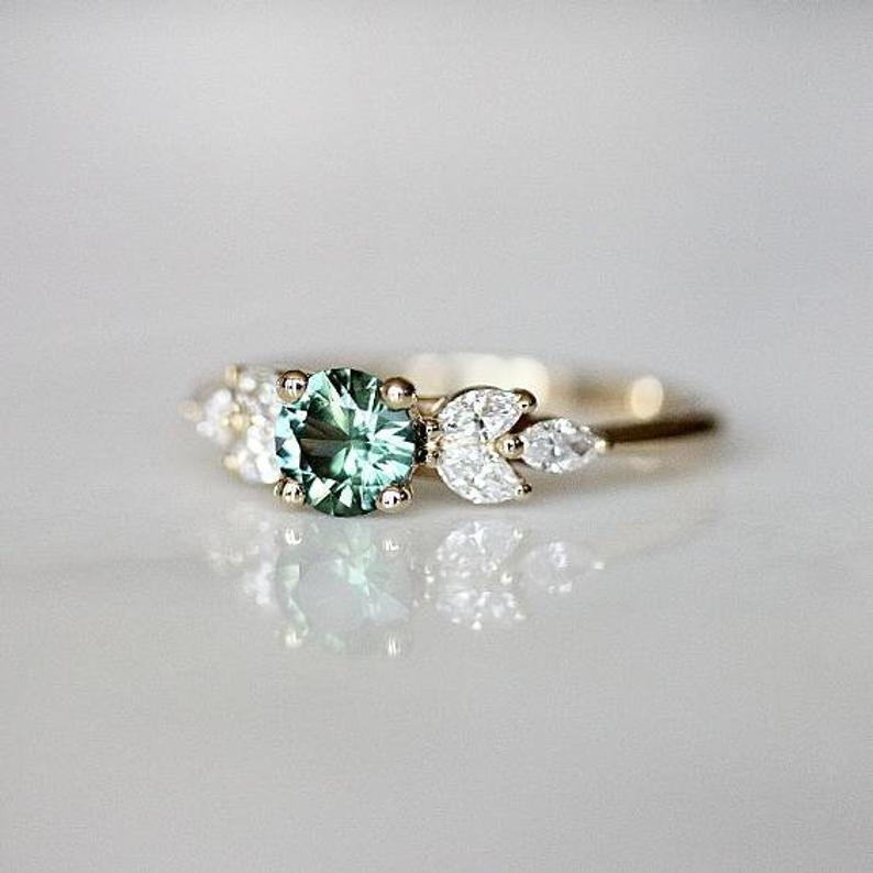 Emerald Zircon Diamond Alloy Engagement Ring