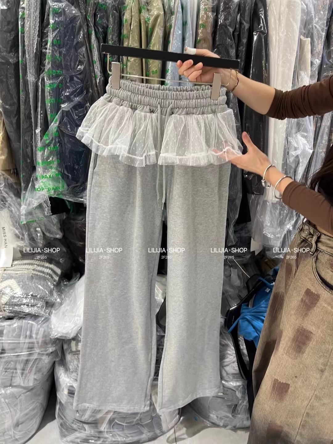 

Корейский повседневный спортивный костюм-двойка с кружевной отделкой из Дондэмуна для женщин - высокая посадка, стройнящий эффект, широкие брюки Small серый