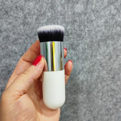 Professioneller Multitask-Make-up-Pinsel – Ergonomisches Chubby-Pier-Design mit Nylonborsten