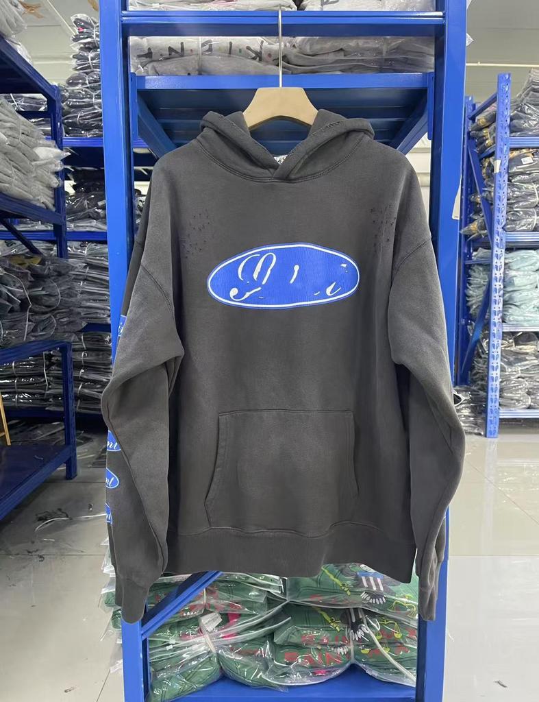 Vintage Distressed Spray-Painted Unisex Hoodie - Retro Loose-Fit