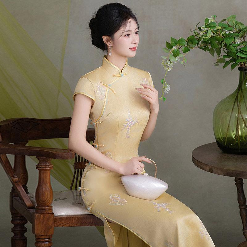 Embroidery Yellow Sleeveless National Style New Chinese Style Suzhou Long Cheongsam Improved Young 1011 New Women's High Sense