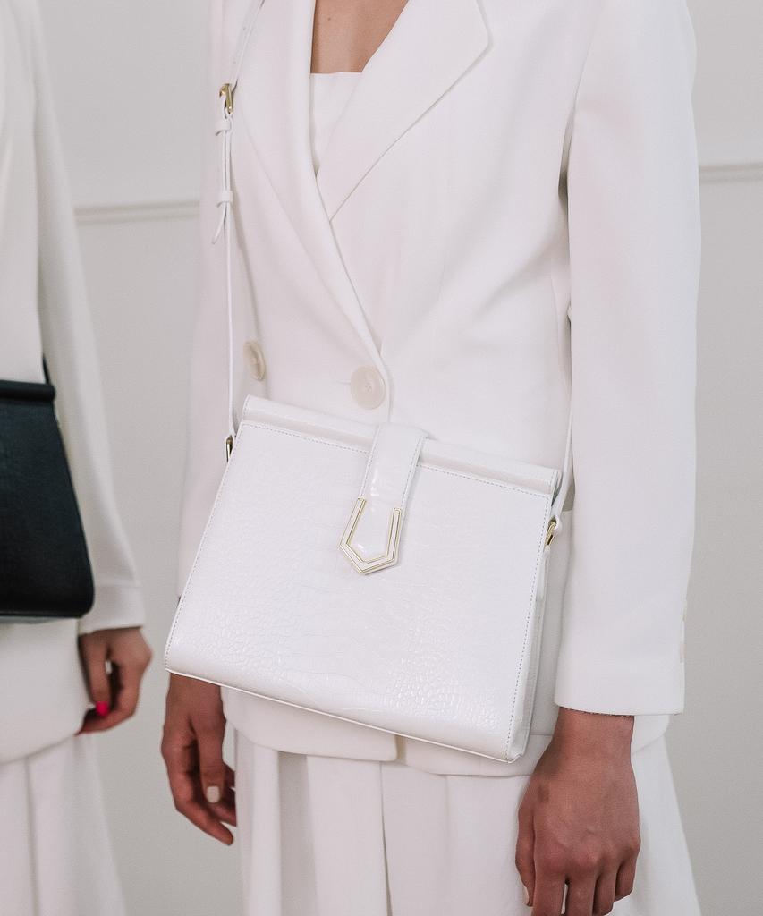 Kenneth Young Magarette Taupe Croco